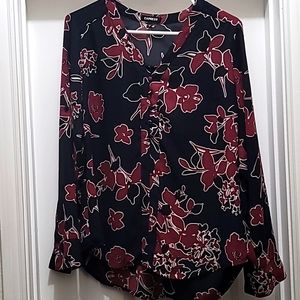 Express blouse -Navy/Maroon flower design